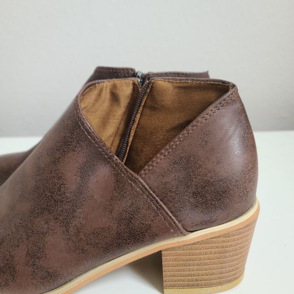 NO BRAND WOMAN'S ANKLE BOOTIES - Picture 4 of 11